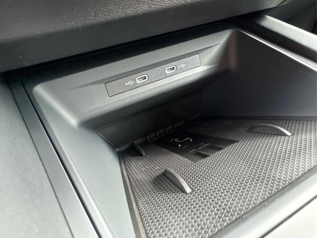 Cupra / Formentor / Schwarz / / / KAMERA+EL.HECKKL.+VOLL-LED+ACC+18LM+SHZ