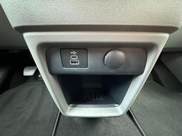 Volkswagen T7 Caravelle Style KR 4x4+MATRIX-LED+NAVI+SHZ+KAM+PDC 