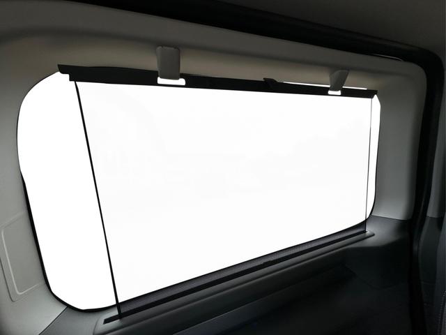 Volkswagen / T7 Caravelle / / / / KR AHK+MATRIX+NAVI+SOUND+ACC+SHZ+KAMERA+PDC