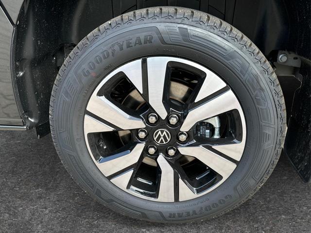 Volkswagen / T7 Caravelle / / / / KR+ MATRIX-LED+NAVI.+ SHZ+KAMERA+ PDC