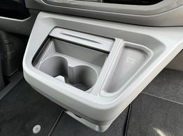 Volkswagen T7 Caravelle Style KR+ MATRIX-LED+NAVI.+ SHZ+KAMERA+ PDC 