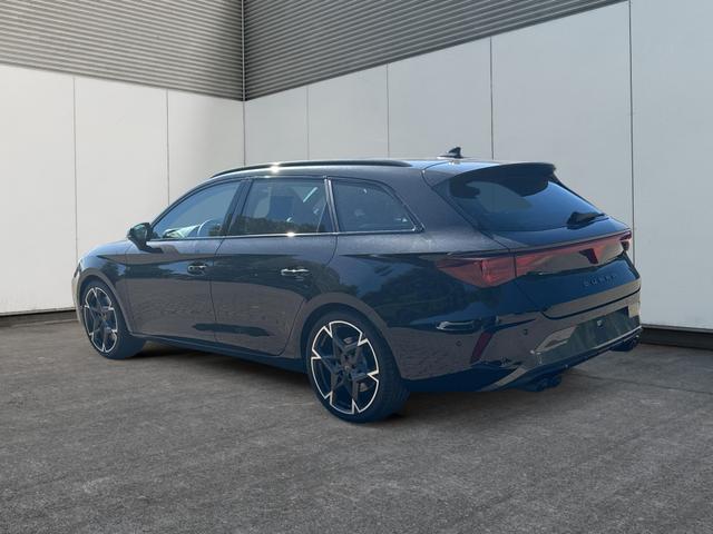 Cupra / Leon Sportstourer / Schwarz / / / VZ ST NAVI+KAMERA+EL.HECKKL.+ACC+19ALU
