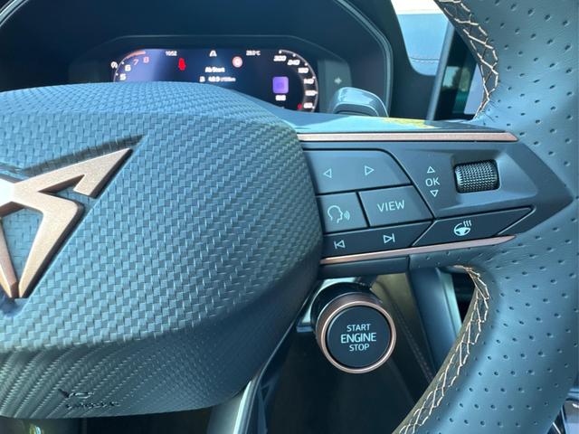 Cupra / Leon Sportstourer / Schwarz / / / VZ ST NAVI+KAMERA+EL.HECKKL.+ACC+19ALU