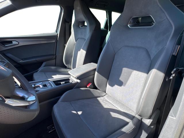 Cupra / Leon Sportstourer / Grau / / / VZ ST NAVI+KAMERA+EL.HECKKL.+ACC+19ALU