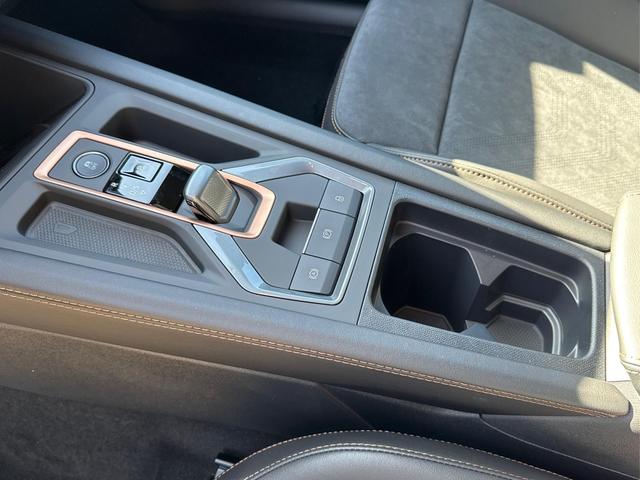 Cupra / Leon Sportstourer / Blau / / / VZ ST NAVI+KAMERA+EL.HECKKL.+ACC+19ALU