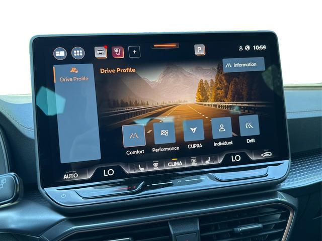 Cupra / Leon Sportstourer / Blau / / / VZ ST NAVI+KAMERA+EL.HECKKL.+ACC+19ALU
