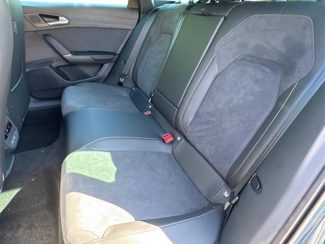 Cupra / Leon Sportstourer / Blau / / / VZ ST NAVI+KAMERA+EL.HECKKL.+ACC+19ALU