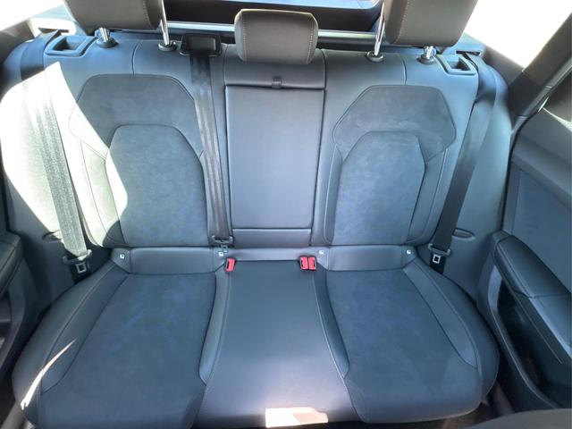 Cupra / Leon Sportstourer / Blau / / / VZ ST NAVI+KAMERA+EL.HECKKL.+ACC+19ALU