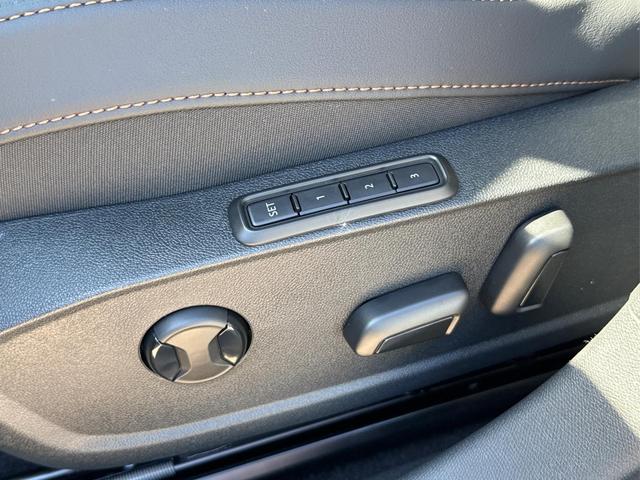 Cupra / Leon Sportstourer / Blau / / / VZ ST NAVI+KAMERA+EL.HECKKL.+ACC+19ALU