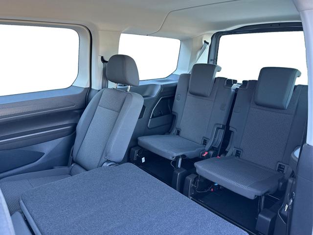 Volkswagen / Caddy Maxi / Grau / / / Caddy Maxi 4x4 +LANE ASSIST+CAM+SHZ+KLIMA+GJR+GRA