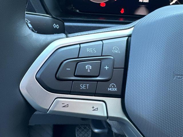Volkswagen / Caddy Maxi / Grau / / / Caddy Maxi 4x4 +LANE ASSIST+CAM+SHZ+KLIMA+GJR+GRA