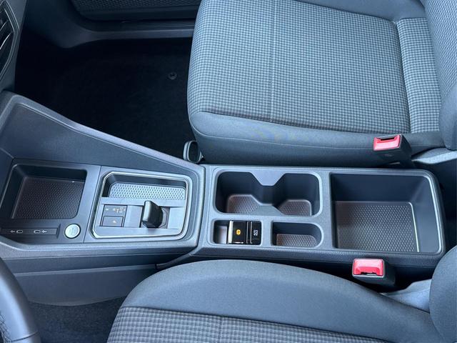 Volkswagen / Caddy Maxi / Grau / / / Caddy Maxi +LANE ASSIST+CAM+PDC+SHZ+GJR