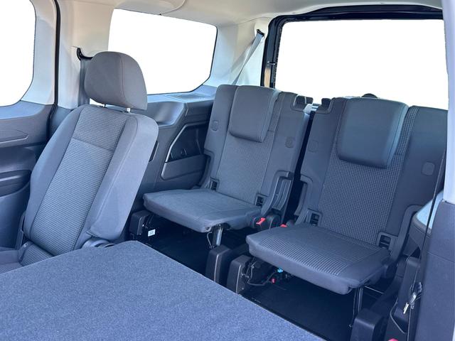 Volkswagen / Caddy Maxi / / / / Caddy Maxi 4x4 +LANE ASSIST+CAM+PDC+SHZ+GJR
