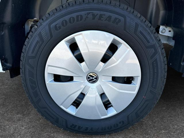 Volkswagen / T7 Caravelle / / / / LR+ KLIMAAUT.+ KAMERA+ PDC+ LED