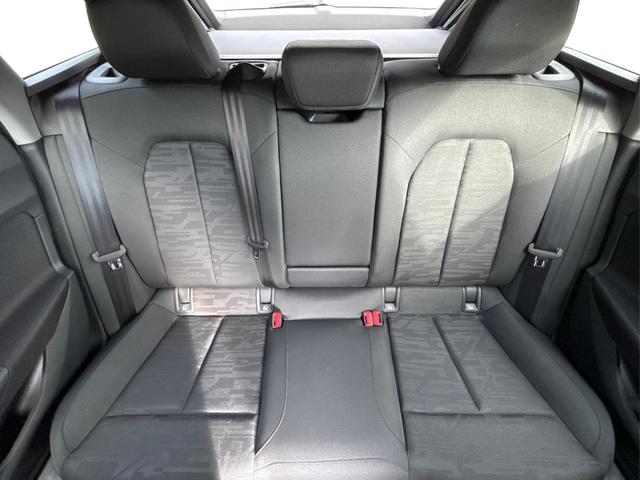 Audi / A5 Avant / / / / *SOFORT* quattro S-Line TECH PLUS+AHK+19ALU+MATRIX+360 KAMERA