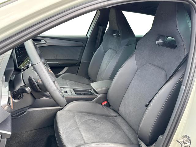 Cupra / Leon Sportstourer / Grau / / / VZ ST NAVI+KAMERA+EL.HECKKL.+ACC+19ALU