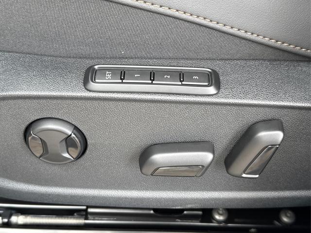 Cupra / Leon Sportstourer / Grau / / / VZ ST NAVI+KAMERA+EL.HECKKL.+ACC+19ALU
