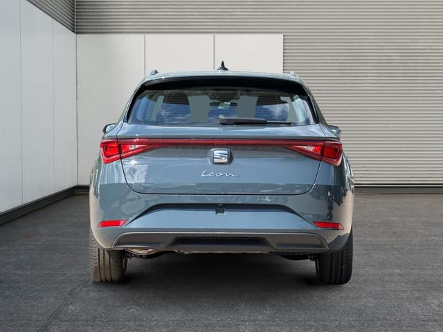 Seat / Leon Sportstourer / Blau / / / DSG+KAMERA+ACC+SHZ+KLIMA+FULLLINK+LED
