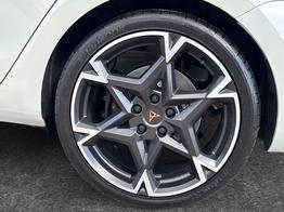Cupra Leon Sportstourer VZ ST NAVI+KAMERA+EL.HECKKL.+ACC+19"ALU 
