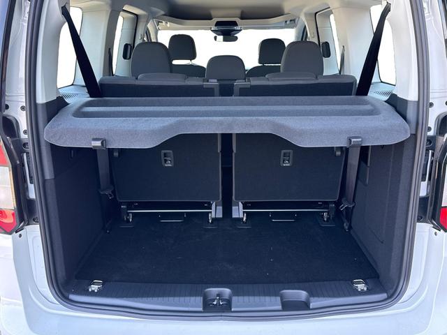 Volkswagen / Caddy Maxi / Weiß / / / Caddy Maxi LANE ASSIST+CAM+SHZ+KLIMA+GJR+GRA