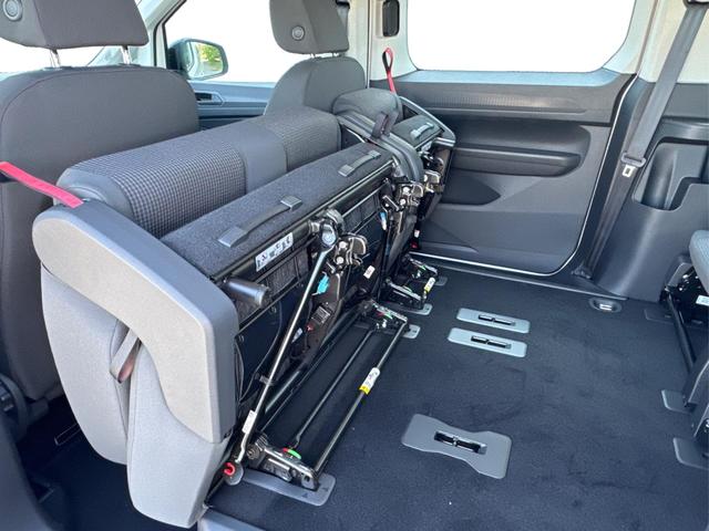 Volkswagen / Caddy Maxi / Weiß / / / Caddy Maxi LANE ASSIST+CAM+SHZ+KLIMA+GJR+GRA