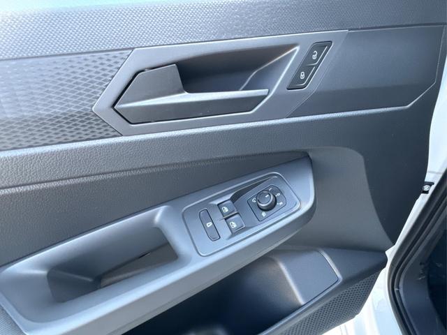 Volkswagen / Caddy Maxi / Weiß / / / Caddy Maxi LANE ASSIST+CAM+SHZ+KLIMA+GJR+GRA