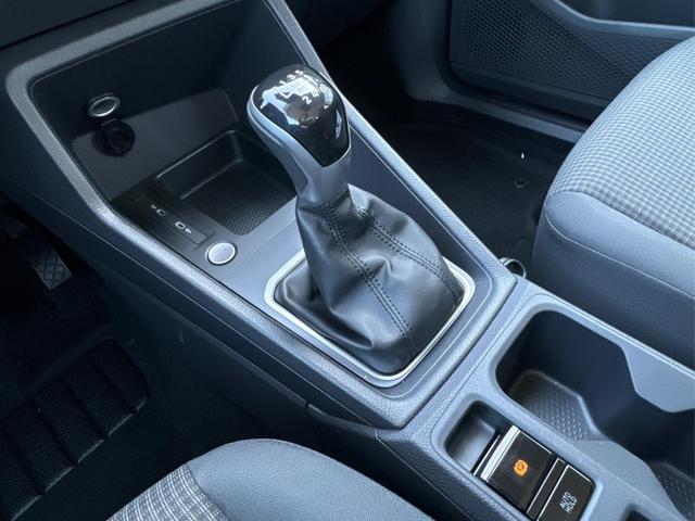 Volkswagen / Caddy Maxi / Weiß / / / Caddy Maxi LANE ASSIST+CAM+SHZ+KLIMA+GJR+GRA