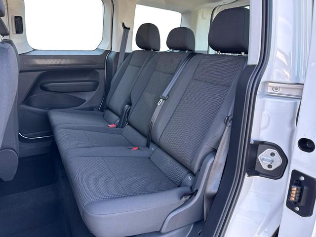 Volkswagen / Caddy / / / / LANE ASSIST+CAM+SHZ+KLIMA+GJR+GRA