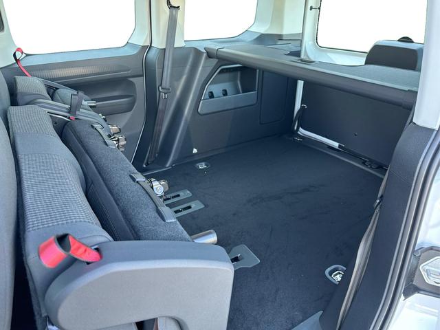 Volkswagen / Caddy / / / / LANE ASSIST+CAM+SHZ+KLIMA+GJR+GRA