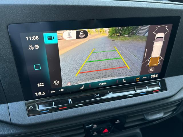 Volkswagen / Caddy / / / / LANE ASSIST+CAM+SHZ+KLIMA+GJR+GRA