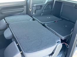 Volkswagen Caddy Maxi LANE ASSIST+KAM+SHZ+KLIMA+GJR+GRA 