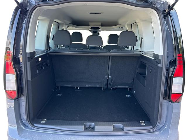 Volkswagen / Caddy / / / / LANE ASSIST+CAM+SHZ+KLIMA+GJR+GRA