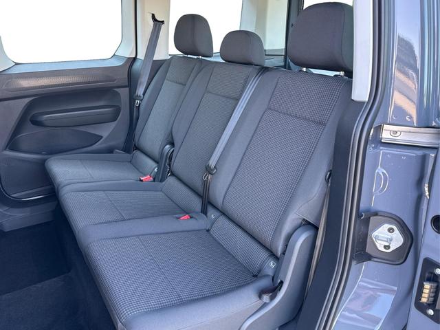 Volkswagen / Caddy / / / / LANE ASSIST+CAM+SHZ+KLIMA+GJR+GRA