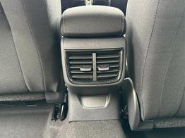 Skoda Fabia Selection ACC+SHZ+KAMERA+PDC+LED 