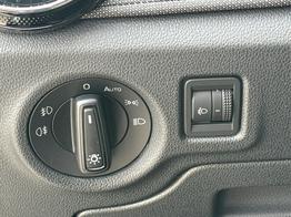 Skoda Fabia Selection ACC+SHZ+KAMERA+PDC+LED 