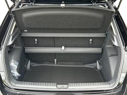 Skoda Fabia Selection ACC+SHZ+KAMERA+PDC+LED 