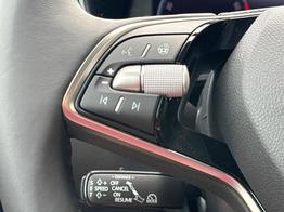 Skoda Fabia Selection ACC+SHZ+KAMERA+PDC+LED 