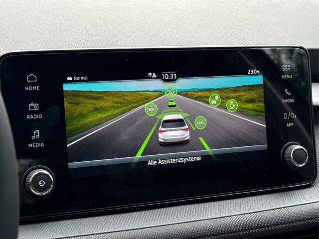 Skoda / Fabia / / / / ACC+SHZ+KAMERA+PDC+LED