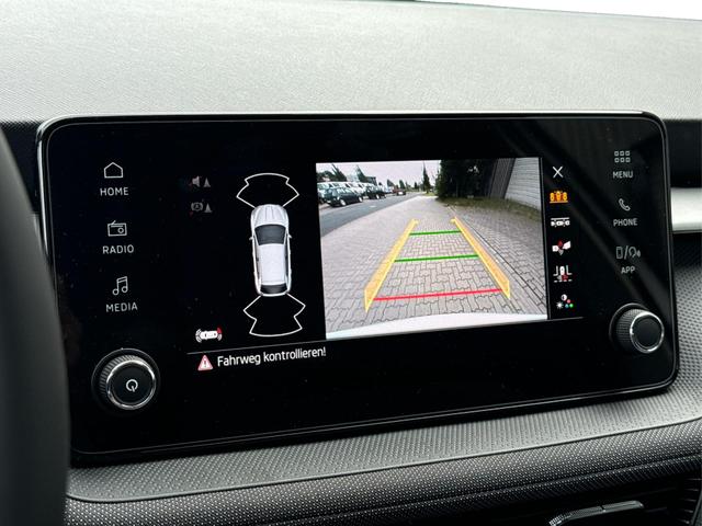 Skoda / Fabia / / / / ACC+SHZ+KAMERA+PDC+LED