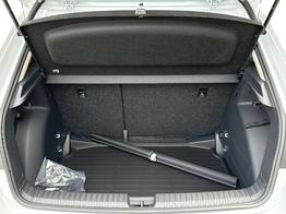 Skoda Fabia Selection ACC+SHZ+KAMERA+PDC+LED 