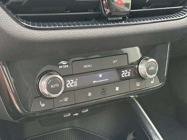 Skoda / Fabia / / / / ACC+SHZ+KAMERA+PDC+LED