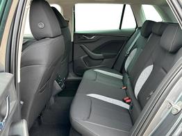 Skoda Kamiq Selection DSG+ACC+SHZ+RFK+PDC+KESSY+SUNSET 