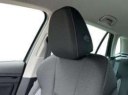 Skoda Kamiq Selection DSG+ACC+SHZ+RFK+PDC+KESSY+SUNSET 