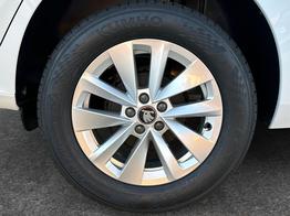 Skoda Kamiq Selection DSG+ACC+SHZ+RFK+PDC+KESSY+SUNSET 