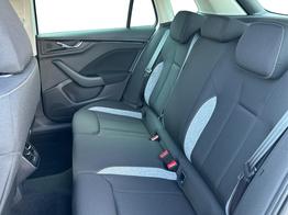 Skoda Kamiq Selection DSG+ACC+SHZ+RFK+PDC+KESSY+SUNSET 