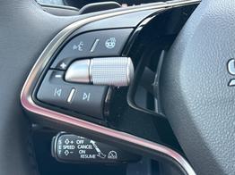 Skoda Kamiq Selection DSG+ACC+SHZ+RFK+PDC+KESSY+SUNSET 