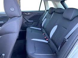 Skoda Kamiq Selection DSG+ACC+SHZ+RFK+PDC+KESSY+SUNSET 