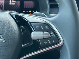 Skoda Kamiq Selection DSG+ACC+SHZ+RFK+PDC+KESSY+SUNSET 