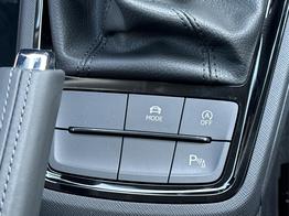 Skoda Kamiq Selection DSG+ACC+SHZ+RFK+PDC+KESSY+SUNSET 