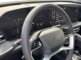 Audi Q5 Basis AHK+ACC+RFK+19"ALU+NAVI 